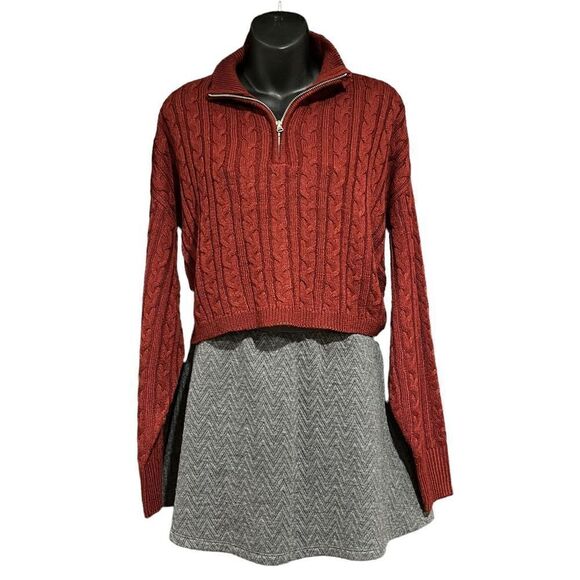 Candie’s Gray Zig-Zag Faux Suede Skirt Junior’s XS - Picture 2 of 2